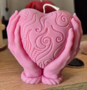 "Καρδιά στα Χέρια"